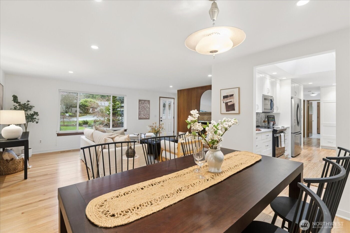 8125 186th Street SW, Edmonds, WA 98026