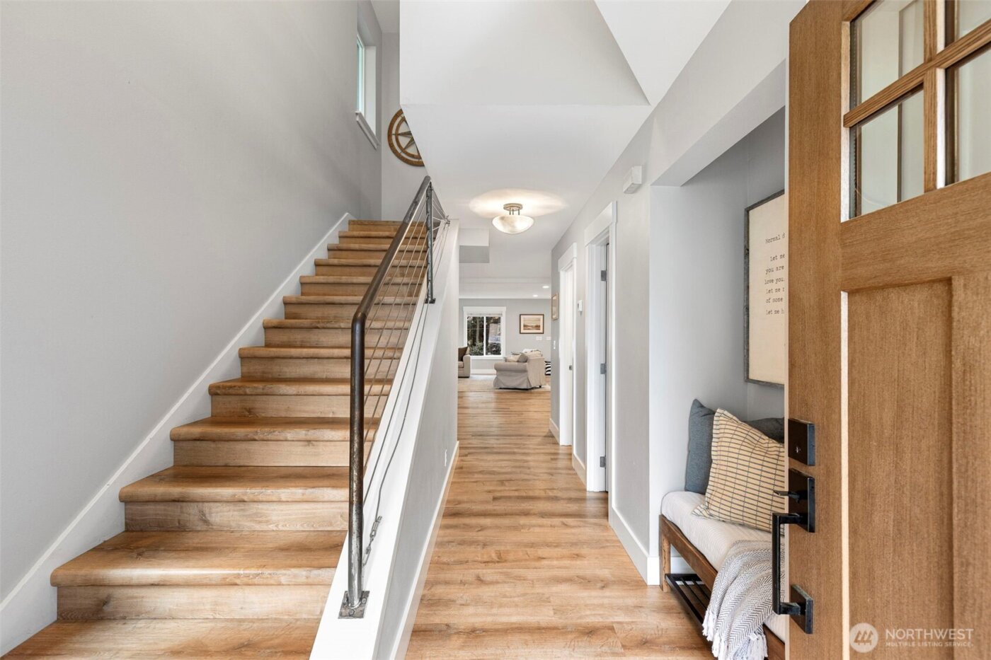 8757 NE Rosario Place , Bainbridge Island, WA 98110