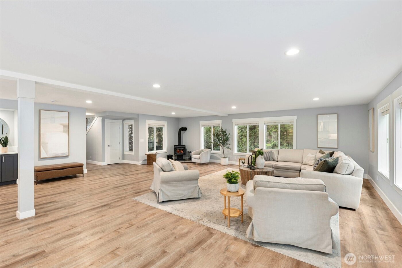 8757 NE Rosario Place , Bainbridge Island, WA 98110