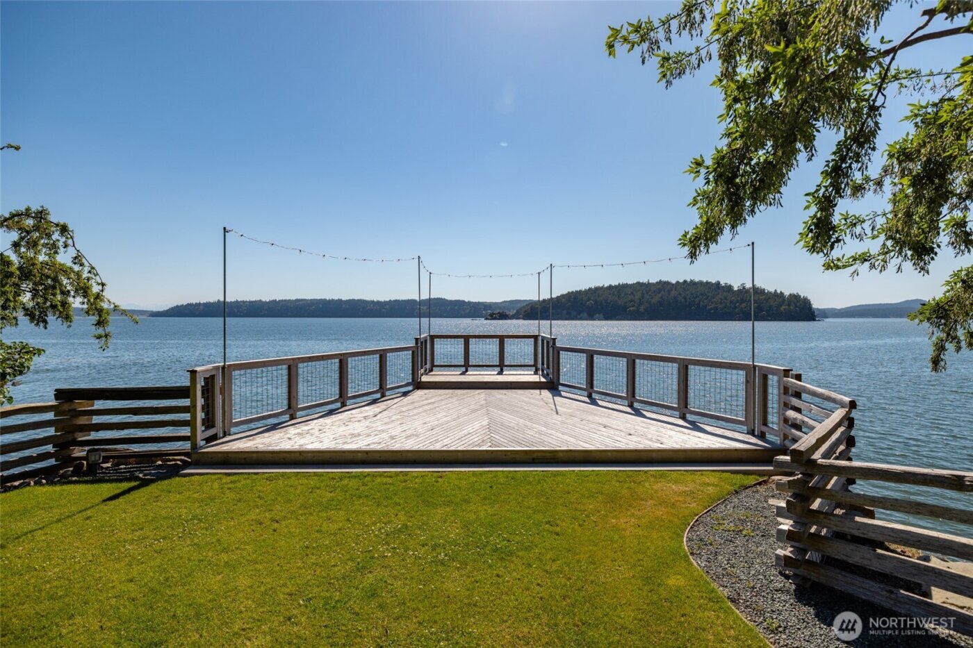 16757 Chilberg Avenue , La Conner, WA 98257