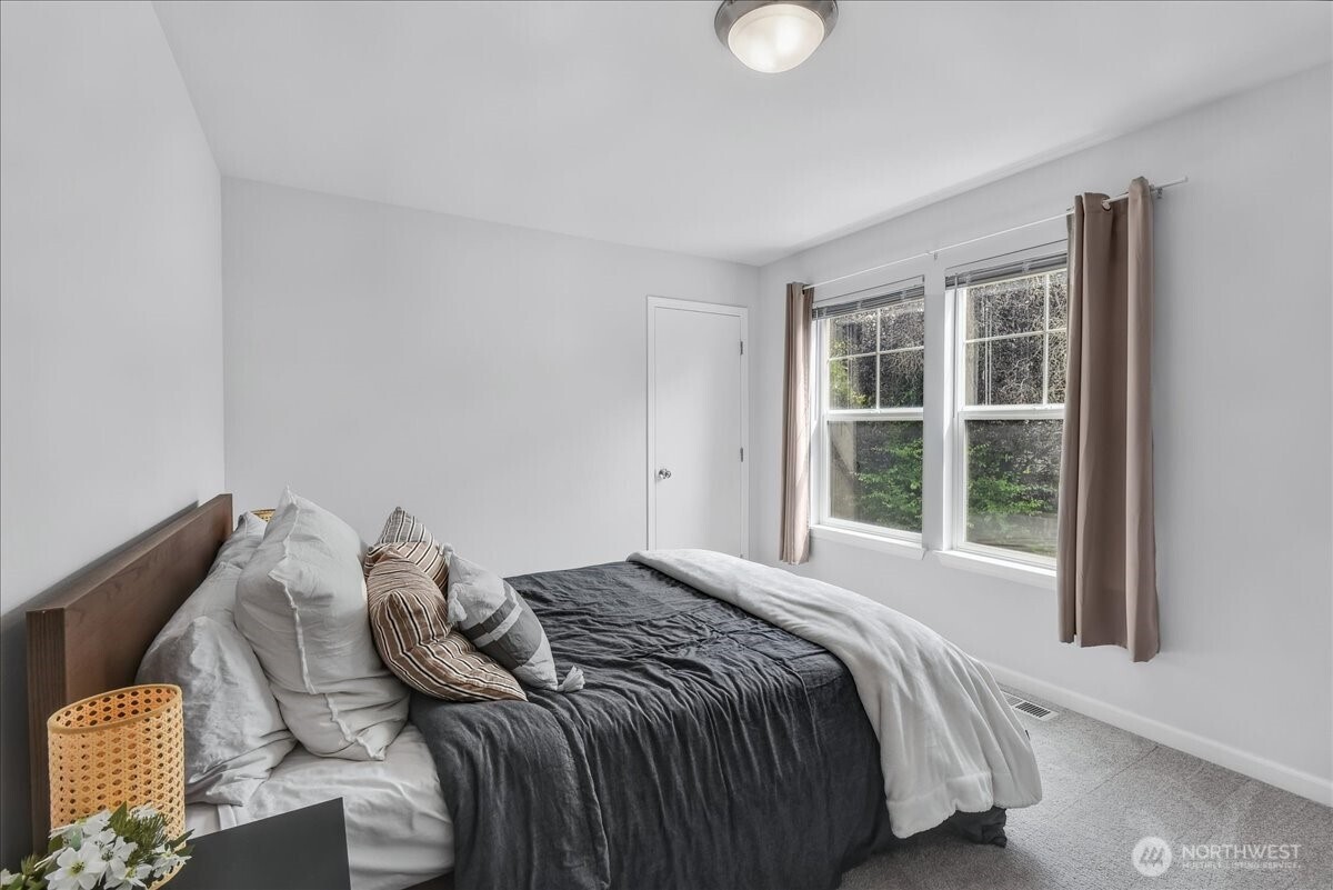 266 Camas Avenue SE, Renton, WA 98056