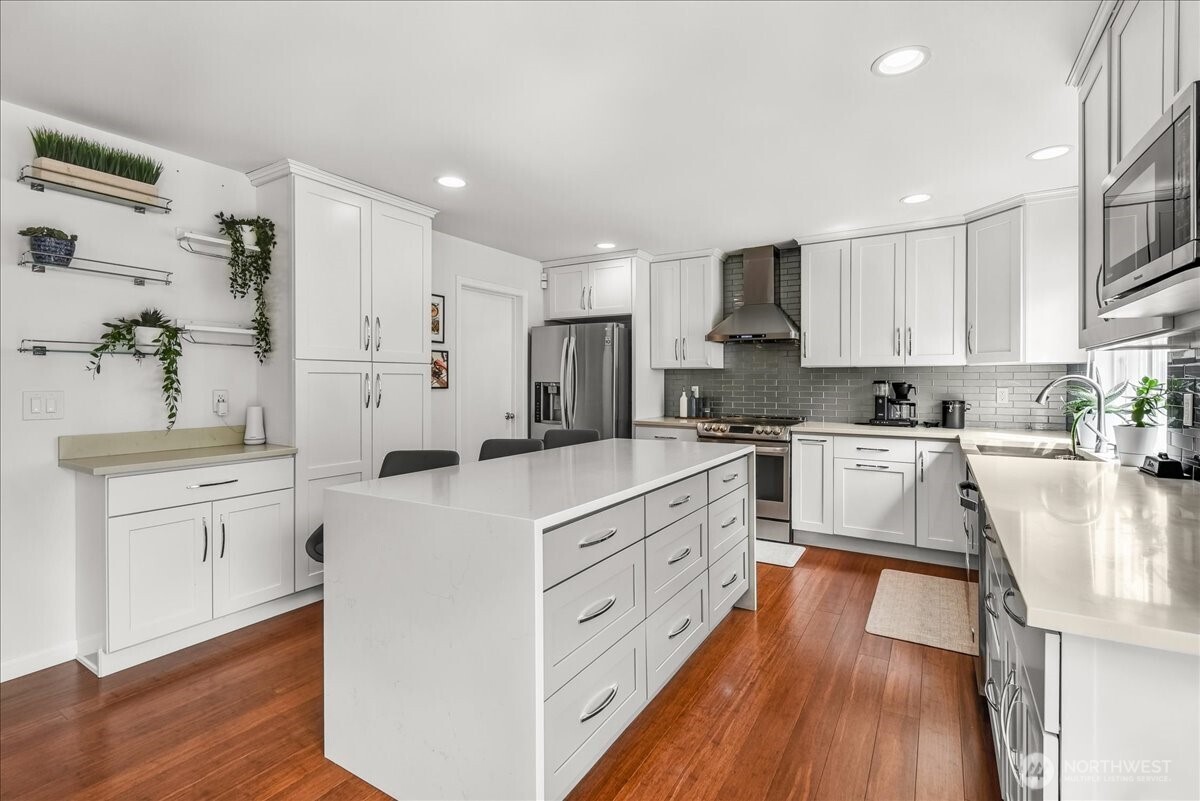 266 Camas Avenue SE, Renton, WA 98056