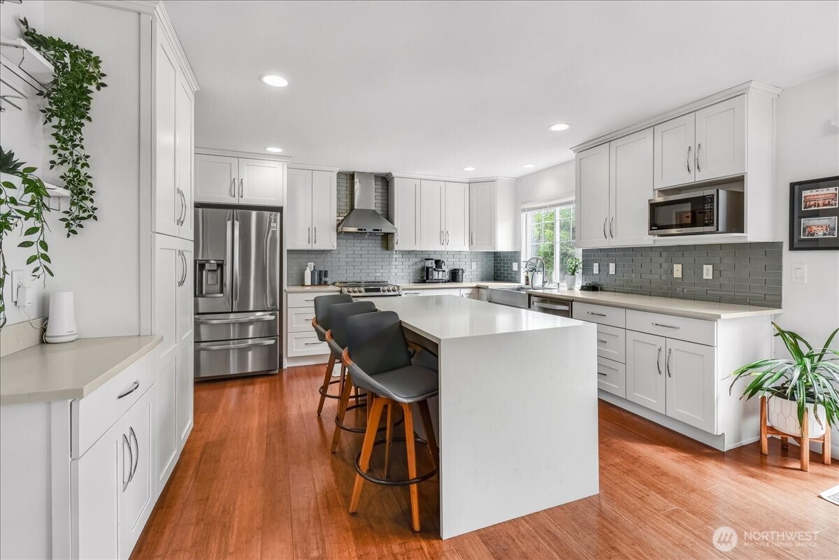 266 Camas Avenue SE, Renton, WA 98056