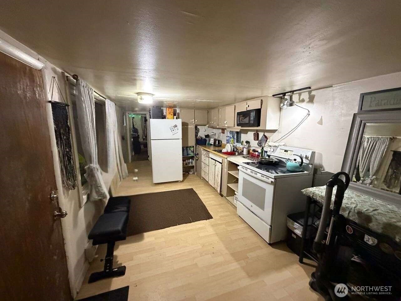 23133 119th Avenue SE, Woodinville, WA 98077