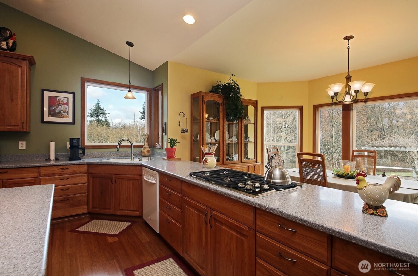 3723 Swede Hill Road , Clinton, WA 98236