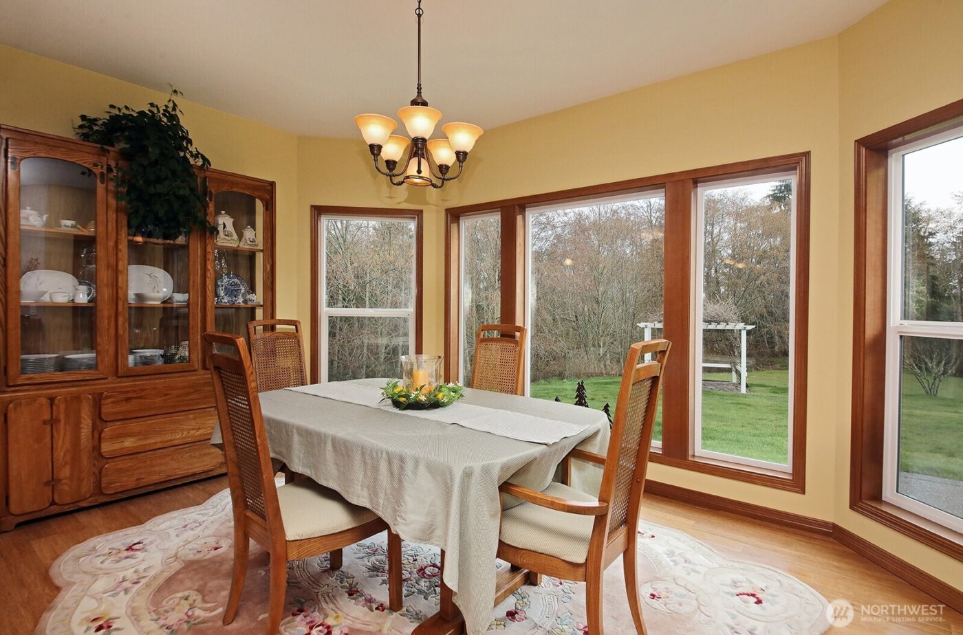 3723 Swede Hill Road , Clinton, WA 98236