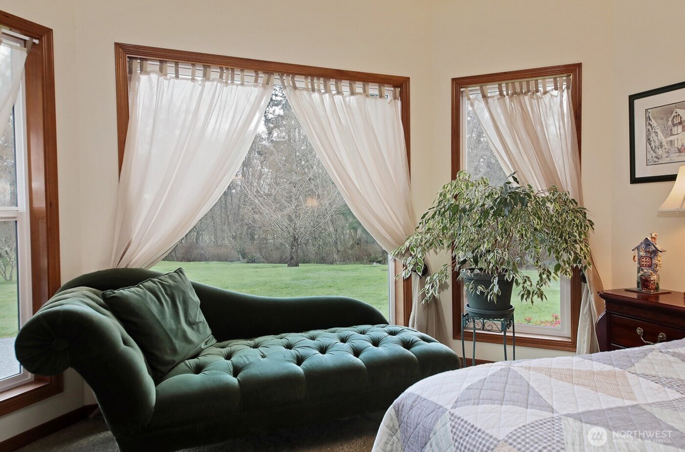 3723 Swede Hill Road , Clinton, WA 98236