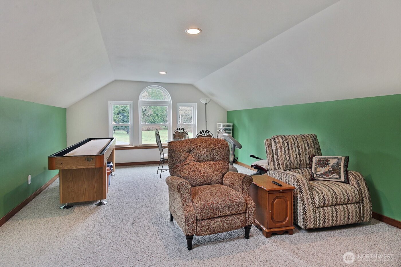 3723 Swede Hill Road , Clinton, WA 98236