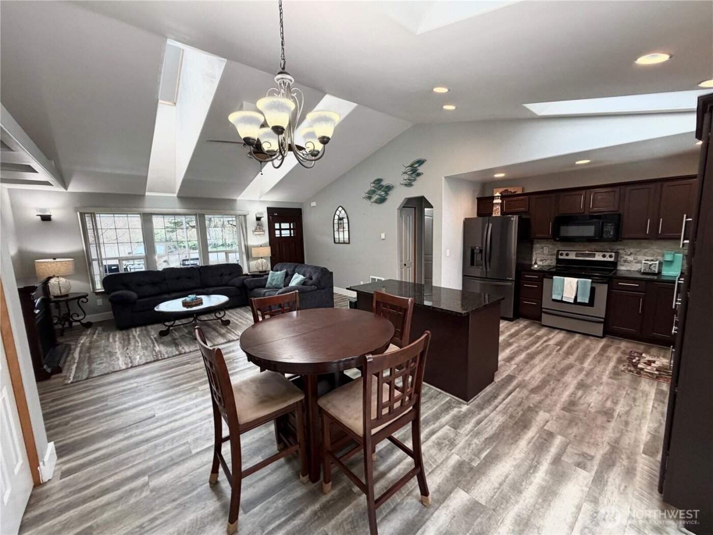 122 Aquila Court SW, Ocean Shores, WA 98569