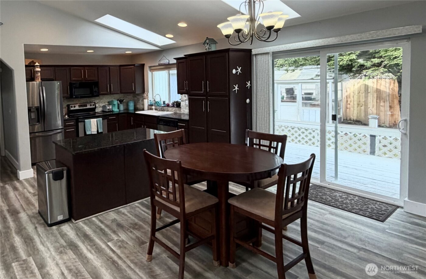 122 Aquila Court SW, Ocean Shores, WA 98569