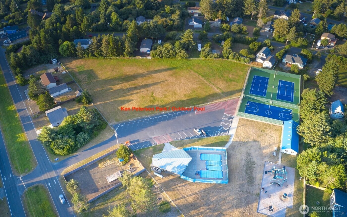 122 Aquila Court SW, Ocean Shores, WA 98569