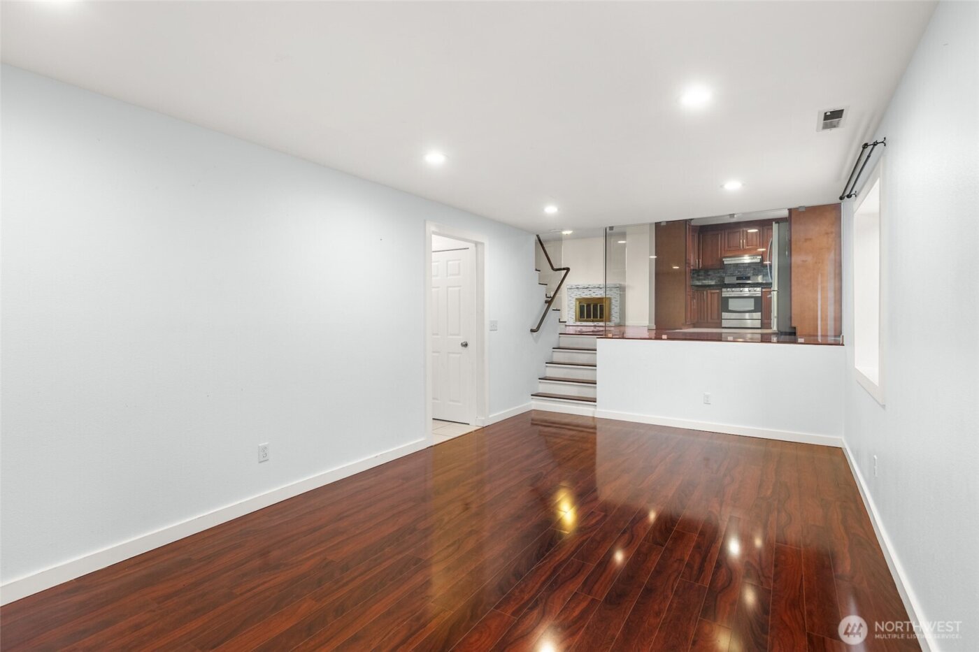 2702 Cedar Avenue S, Renton, WA 98055-5078