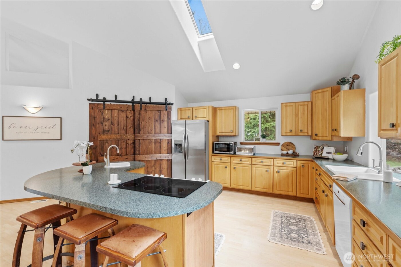 16615 154th Lane SE, Yelm, WA 98597