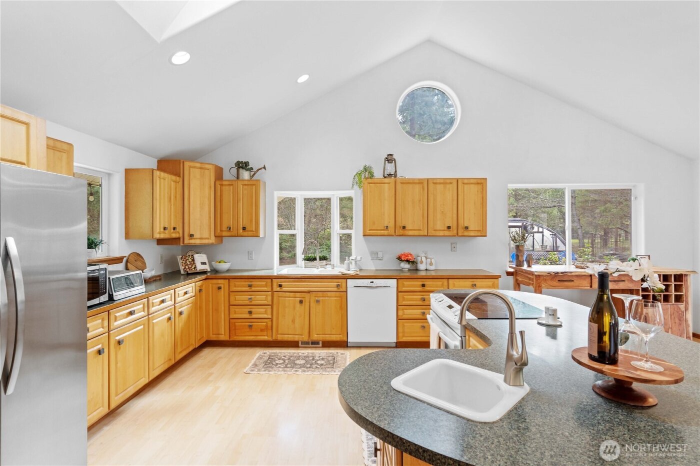 16615 154th Lane SE, Yelm, WA 98597