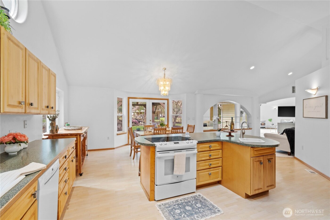 16615 154th Lane SE, Yelm, WA 98597