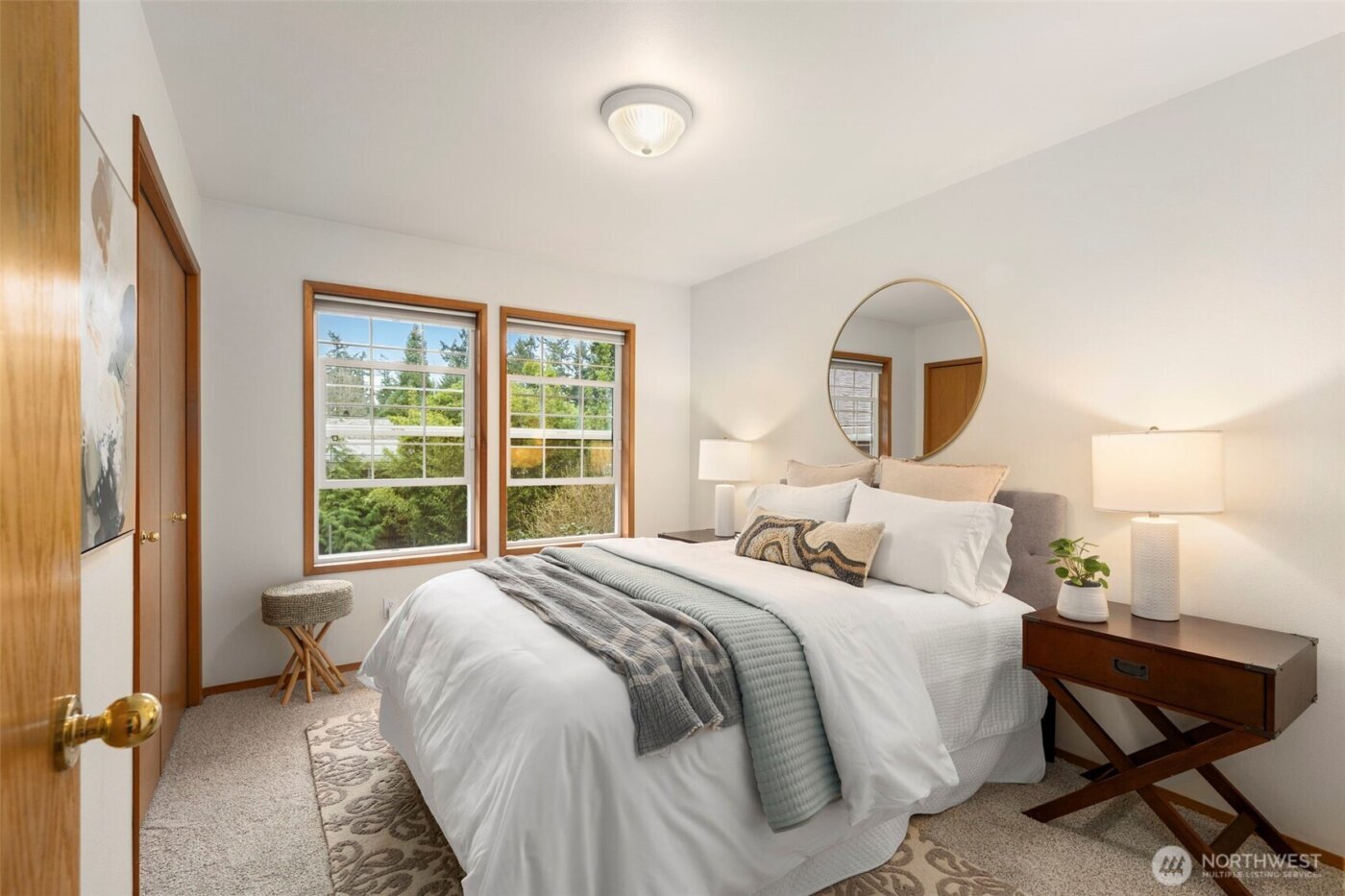 15375 Sunrise Drive NE, Bainbridge Island, WA 98110