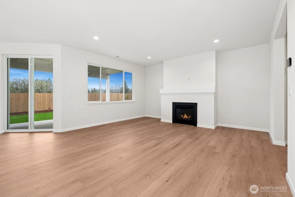 14738 88th Way SE #7, Yelm, WA 98597