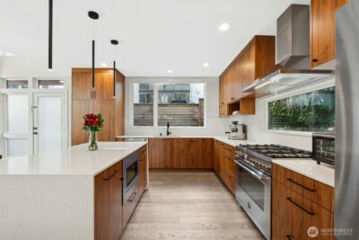 916 B 14th Avenue , Seattle, WA 98122 - Photo 12