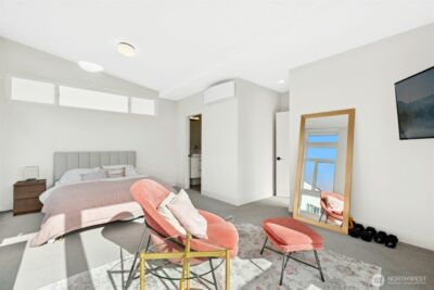 916 B 14th Avenue , Seattle, WA 98122 - Photo 15