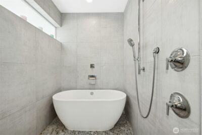 916 B 14th Avenue , Seattle, WA 98122 - Photo 17