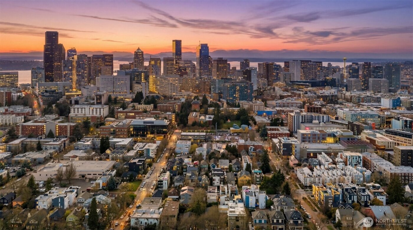 916 B 14th Avenue , Seattle, WA 98122