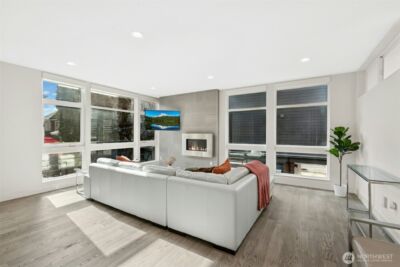 916 B 14th Avenue , Seattle, WA 98122 - Photo 5