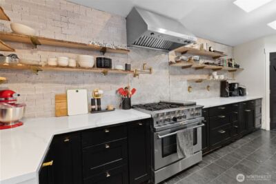 1053 S Southern Street , Seattle, WA 98108 - Photo 6