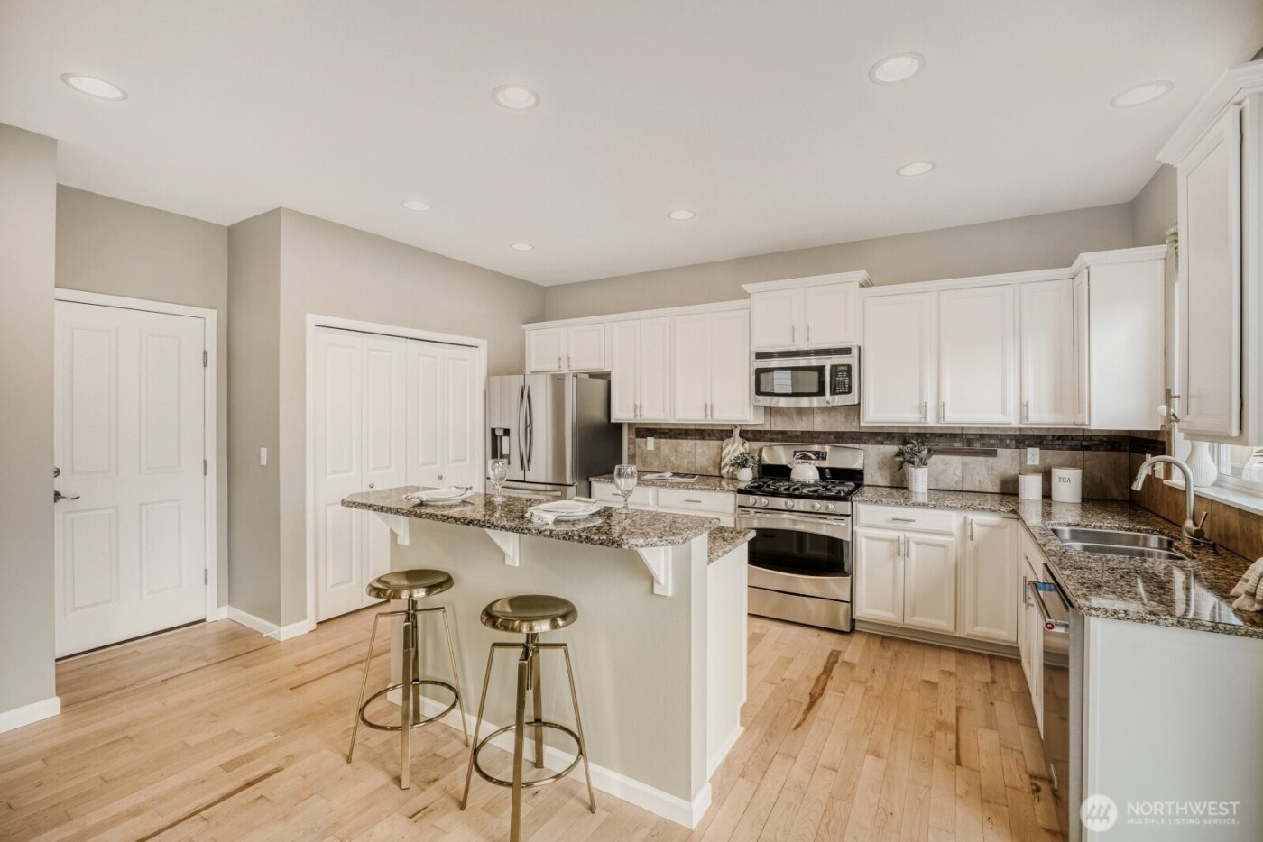 35006 SE Brinkley Street , Snoqualmie, WA 98065