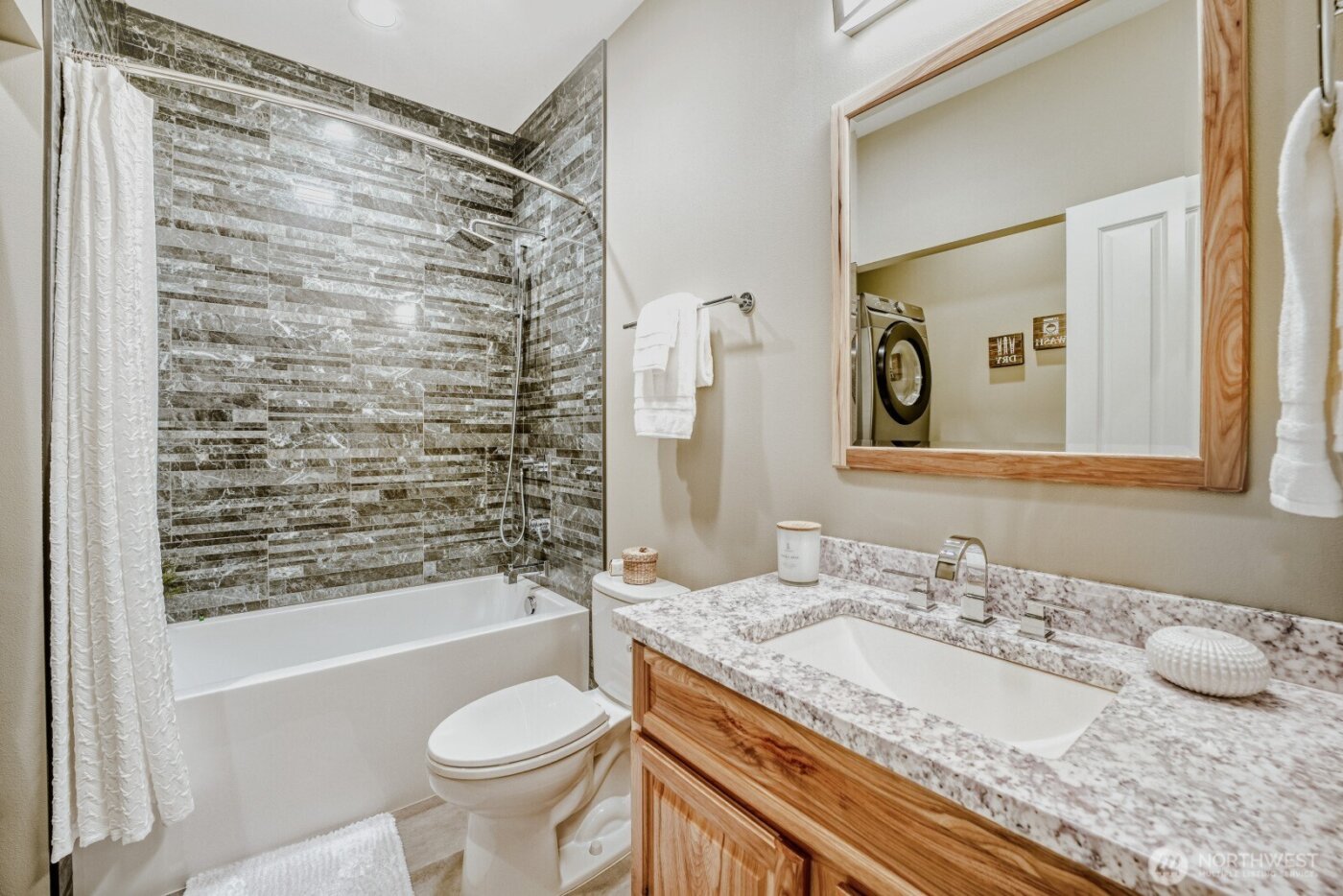 35006 SE Brinkley Street , Snoqualmie, WA 98065