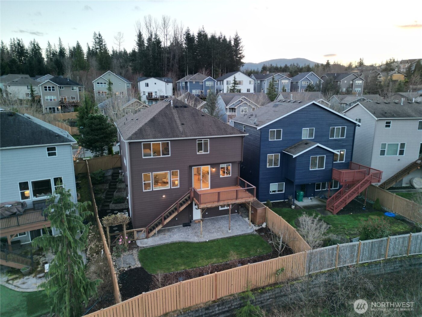 35006 SE Brinkley Street , Snoqualmie, WA 98065