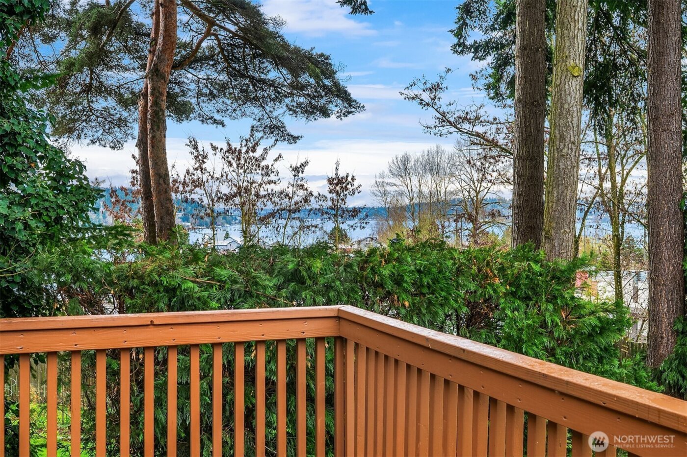 18023 62nd Avenue NE, Kenmore, WA 98028