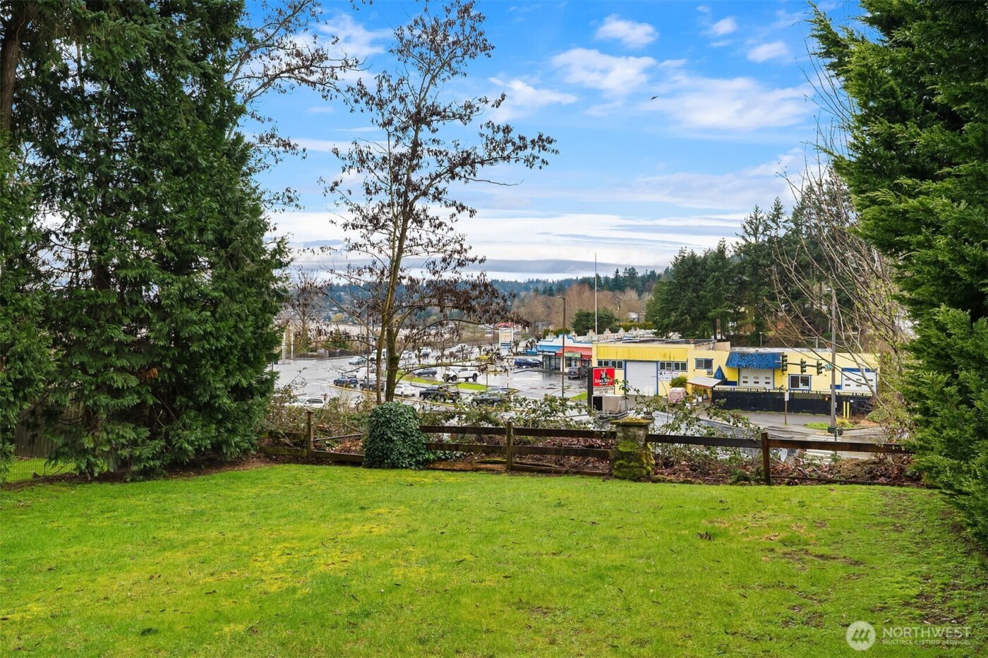 18023 62nd Avenue NE, Kenmore, WA 98028