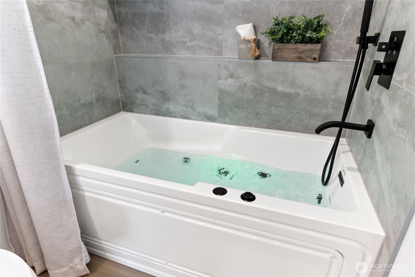 1510 Maple Lane #7, Kent, WA 98030