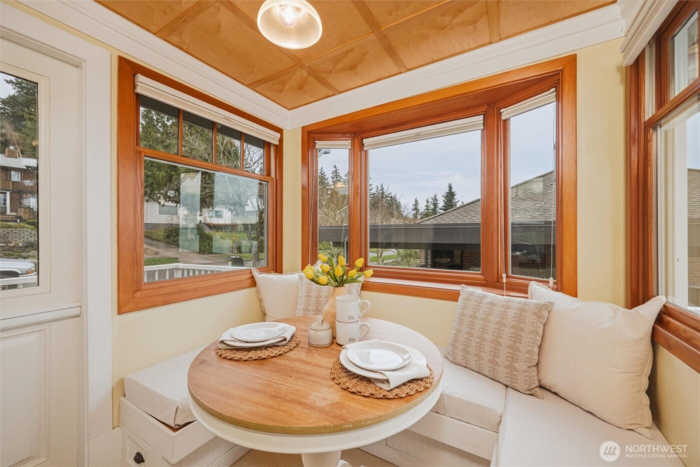 240 S Forest Street , Bellingham, WA 98225-5812