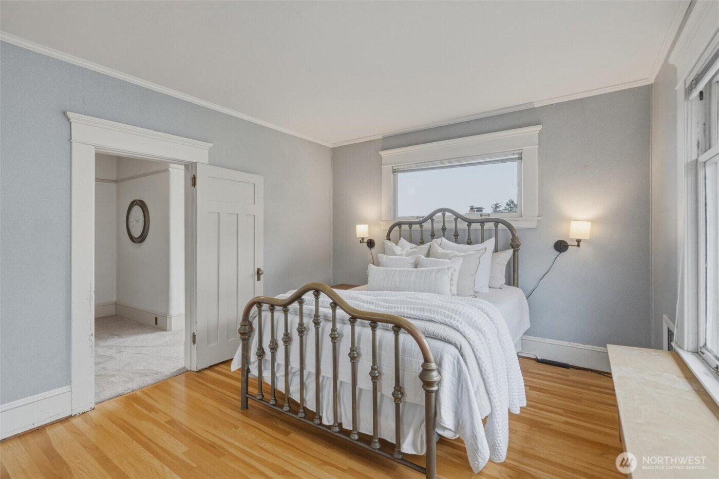 240 S Forest Street , Bellingham, WA 98225-5812