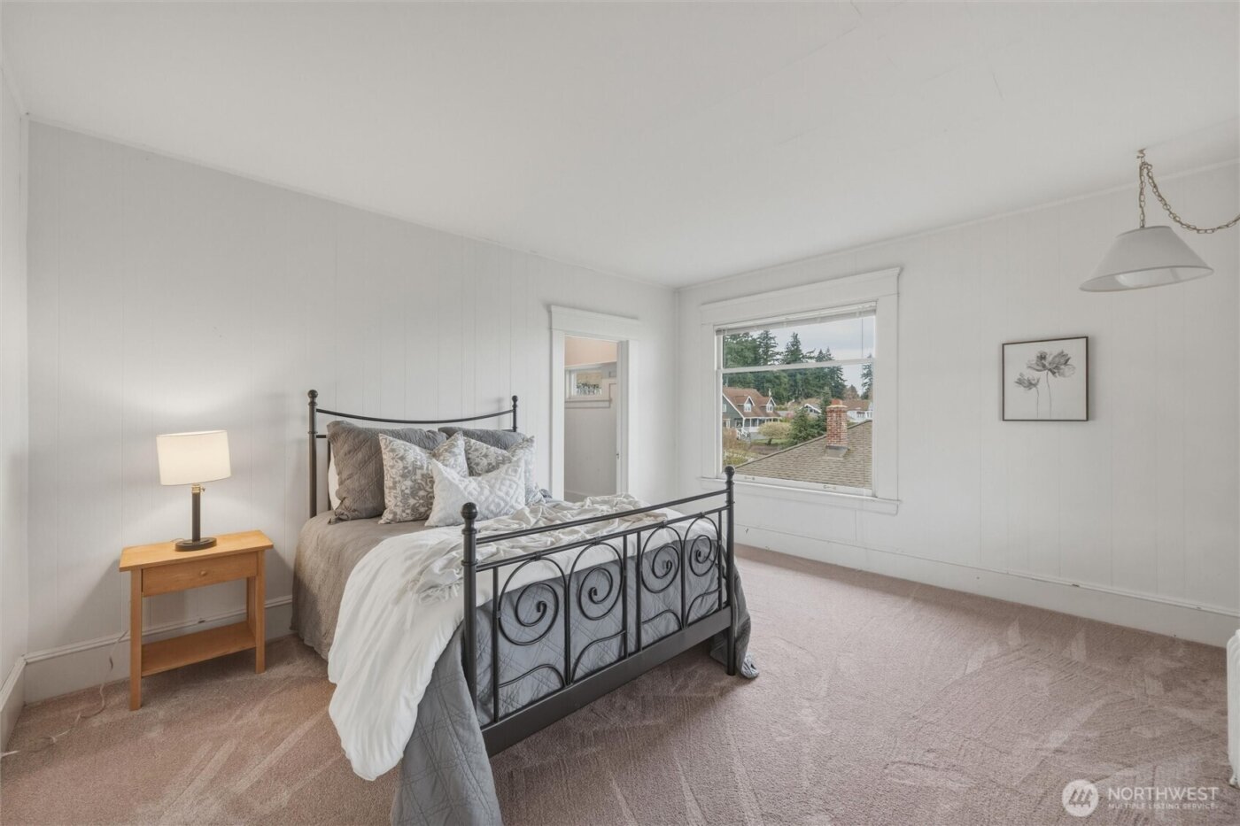 240 S Forest Street , Bellingham, WA 98225-5812