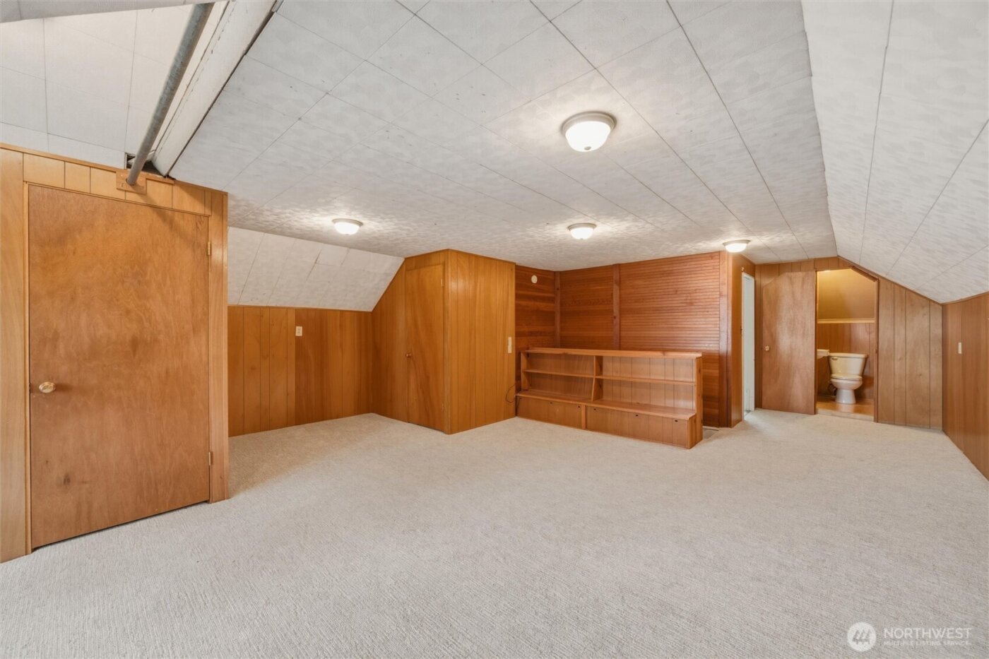 240 S Forest Street , Bellingham, WA 98225-5812