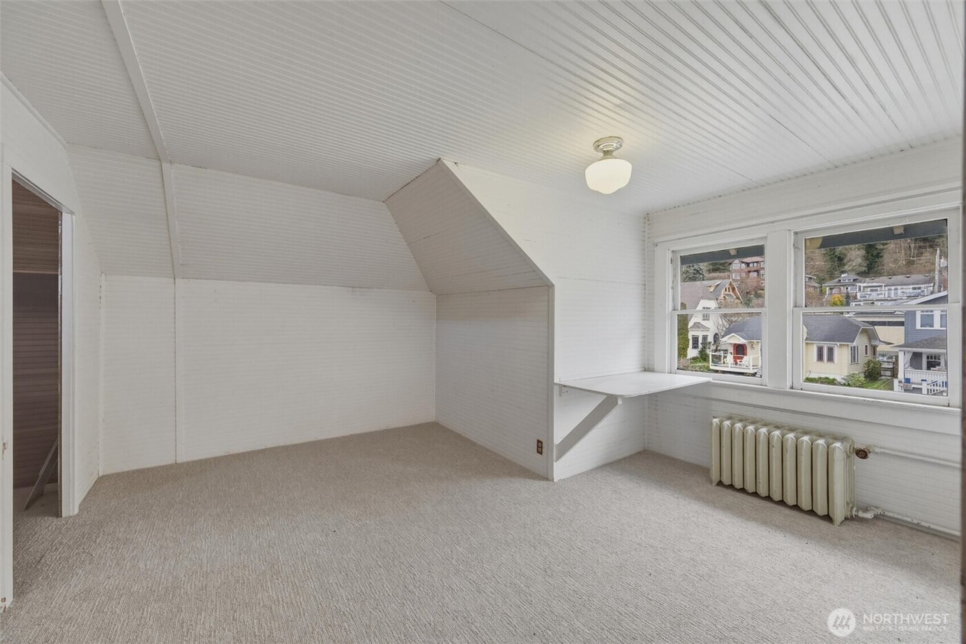 240 S Forest Street , Bellingham, WA 98225-5812