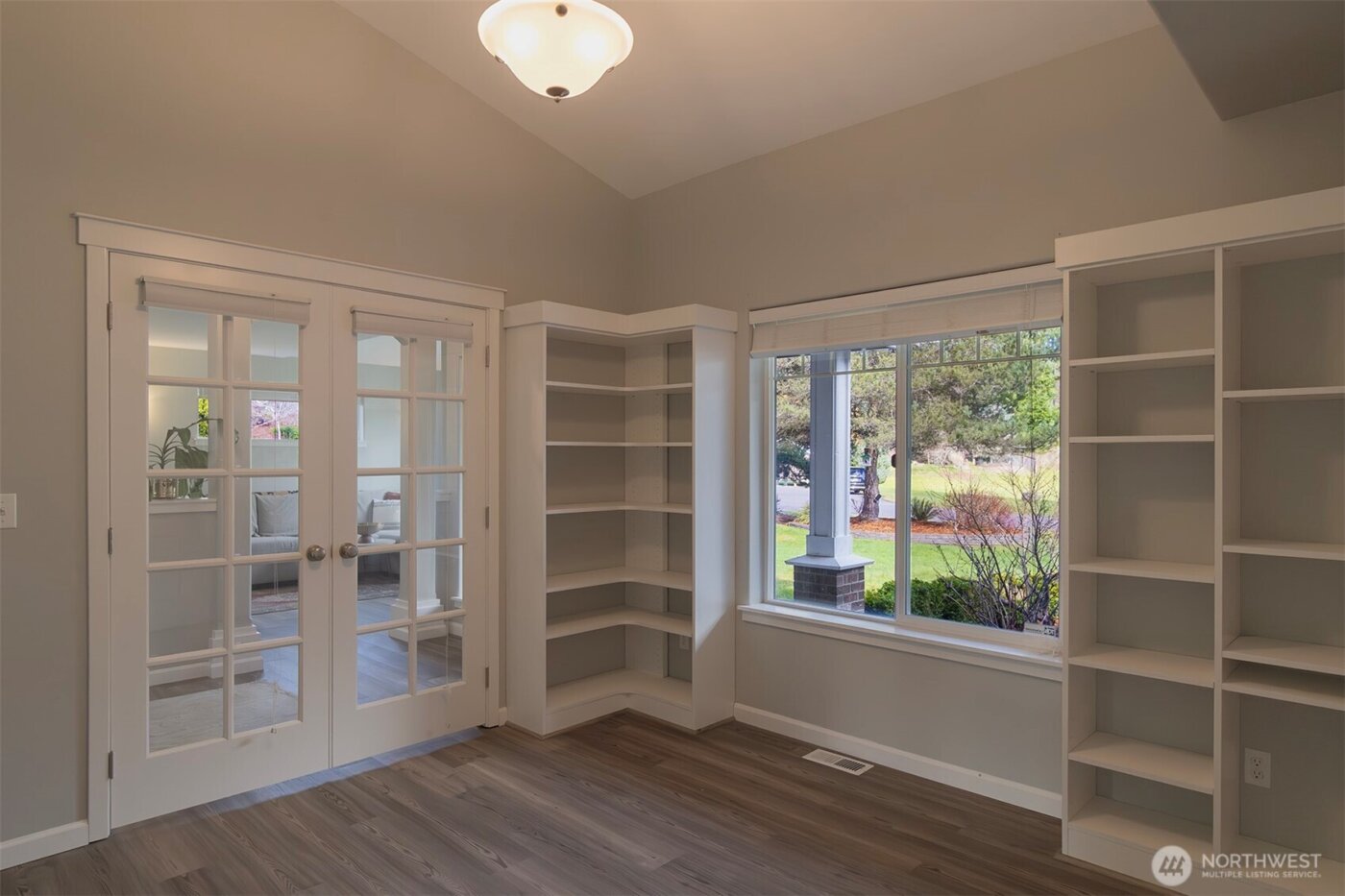 8333 Summerwood Drive SE, Olympia, WA 98513