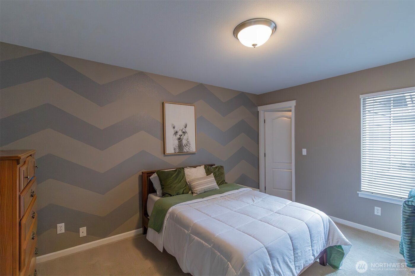 8333 Summerwood Drive SE, Olympia, WA 98513