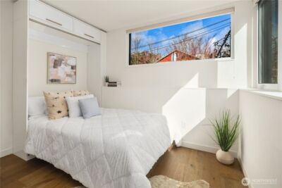 73 E Lynn St , Seattle, WA 98102-3429 - Photo 21