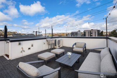 73 E Lynn St , Seattle, WA 98102-3429 - Photo 35