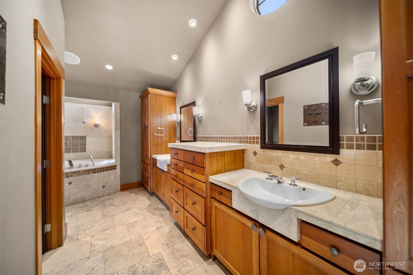 232 Crystal Drive , Chelan, WA 98816-9588