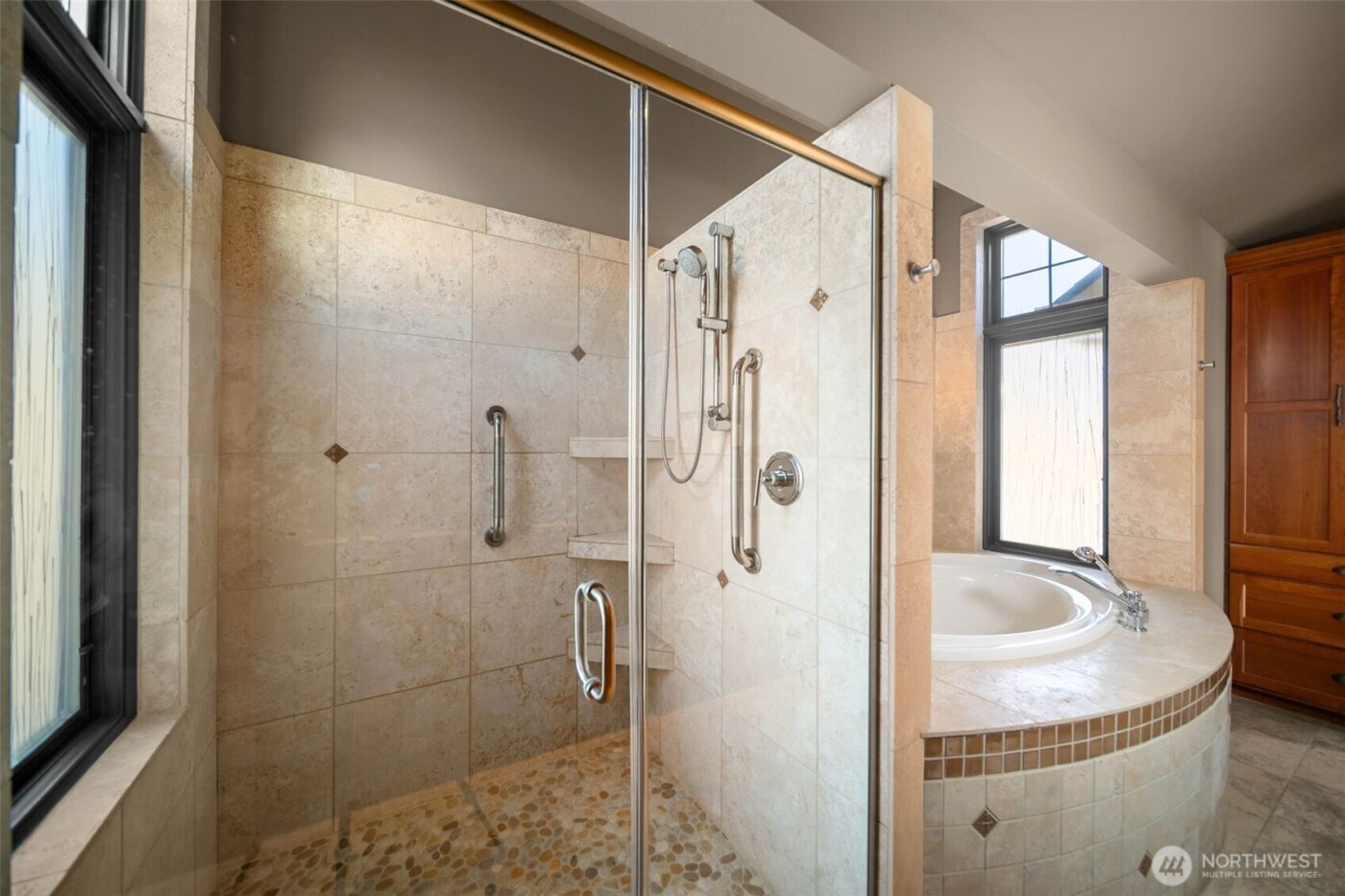 232 Crystal Drive , Chelan, WA 98816-9588