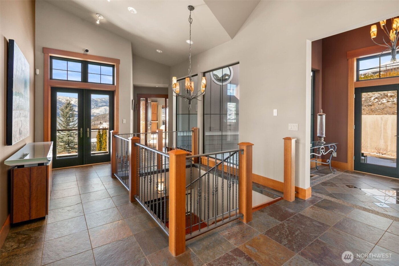 232 Crystal Drive , Chelan, WA 98816-9588