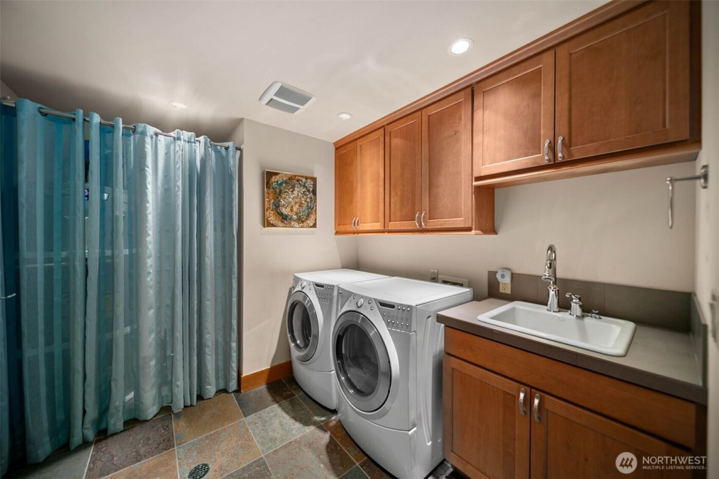 232 Crystal Drive , Chelan, WA 98816-9588