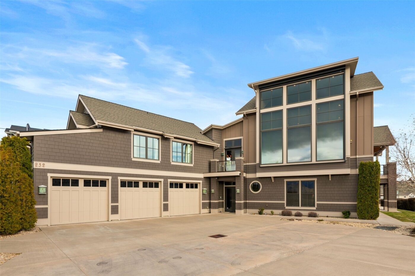 232 Crystal Drive , Chelan, WA 98816-9588