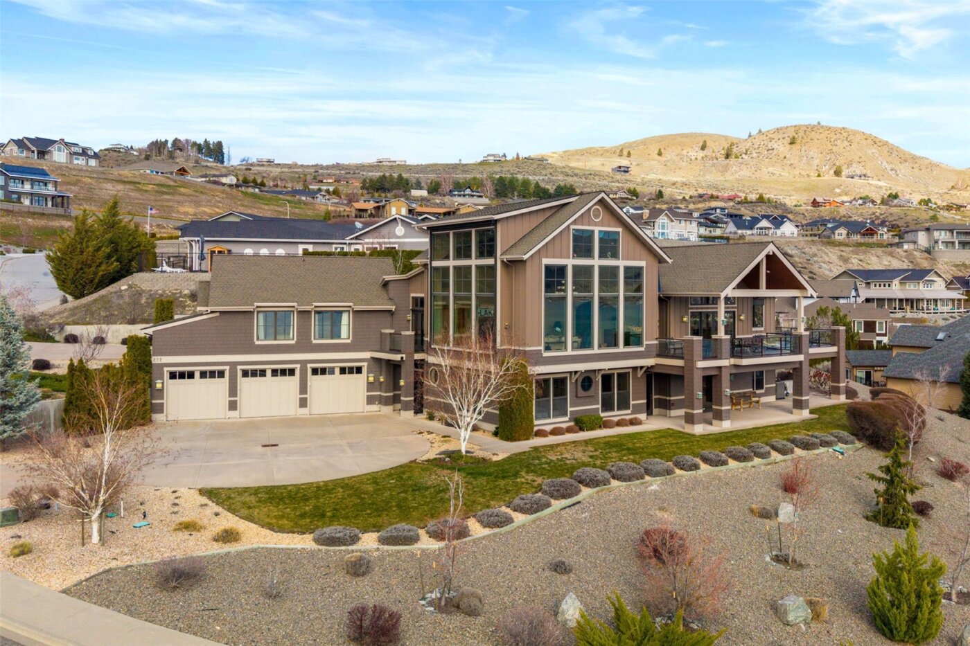 232 Crystal Drive , Chelan, WA 98816-9588