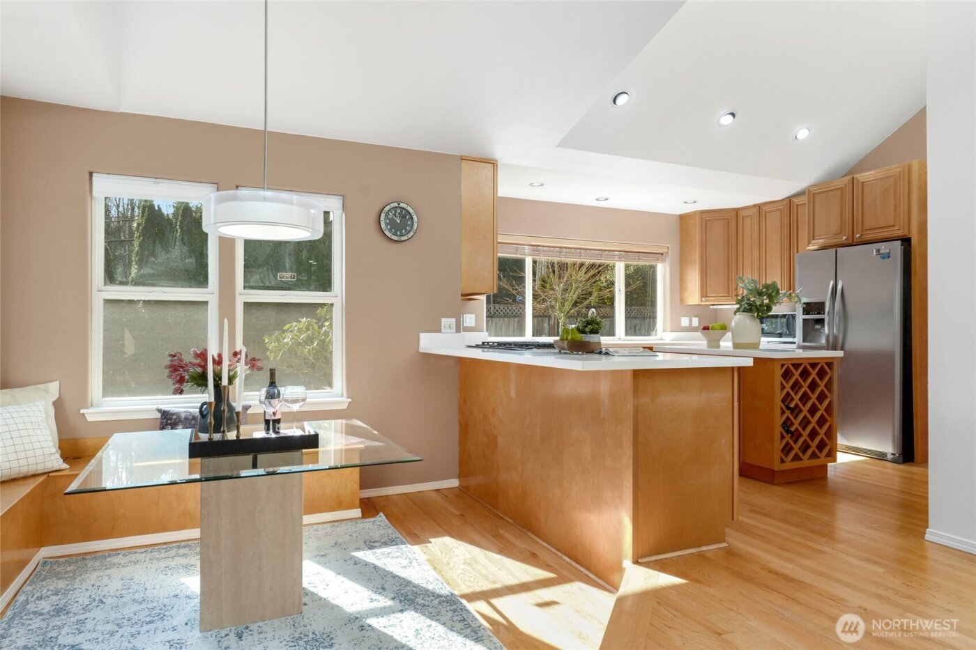 15920 NE 51st St , Redmond, WA 98052