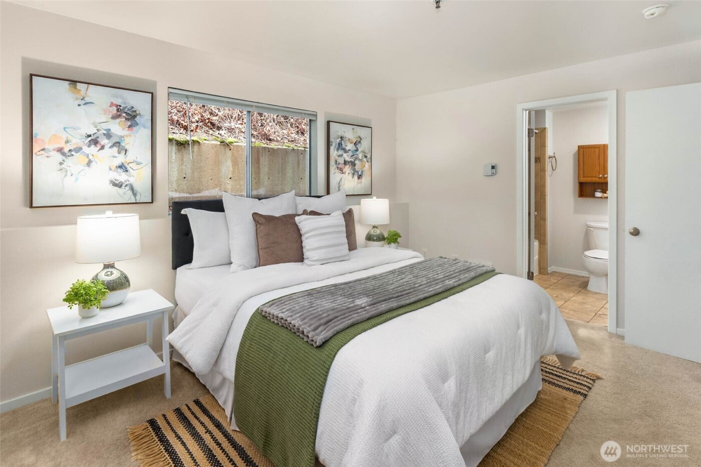 3520 Lake Washington Boulevard SE ##105, Bellevue, WA 98006